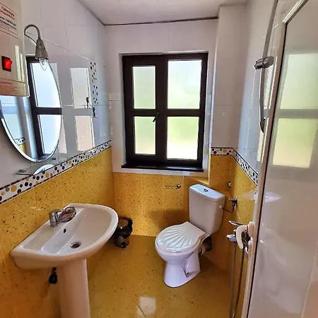 بيت ضيافة фани سينيموريتس