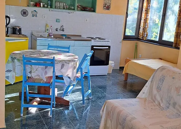 фани Къща за гости